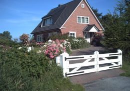 Ferienwohnung Rosenwarft