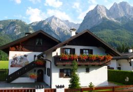 Ferienwohnungen Fr�hholz