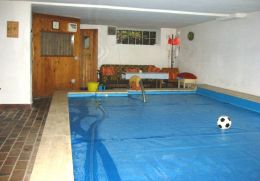Ferienhaus f�r 8 Personen mit Schwimmbad und Sauna