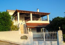 Ferienhaus auf Eub�a