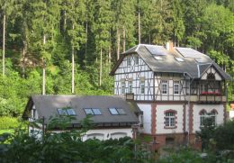 Ferienwohnungen Fam. Dr. Lin�