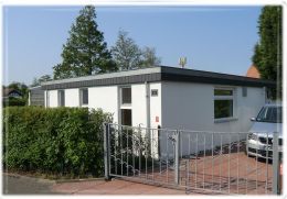 Das wei�e Haus am Meer