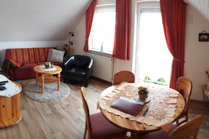 Ferienwohnungen Haus Helga Neukirchen | Wohnzimmer Typ 