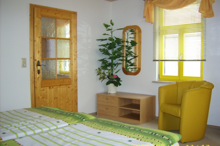 Schlafzimmer im OG