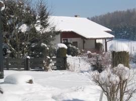 Ferienhaus im Winter