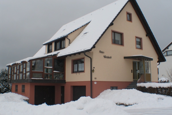 Haus Windeck im Winter