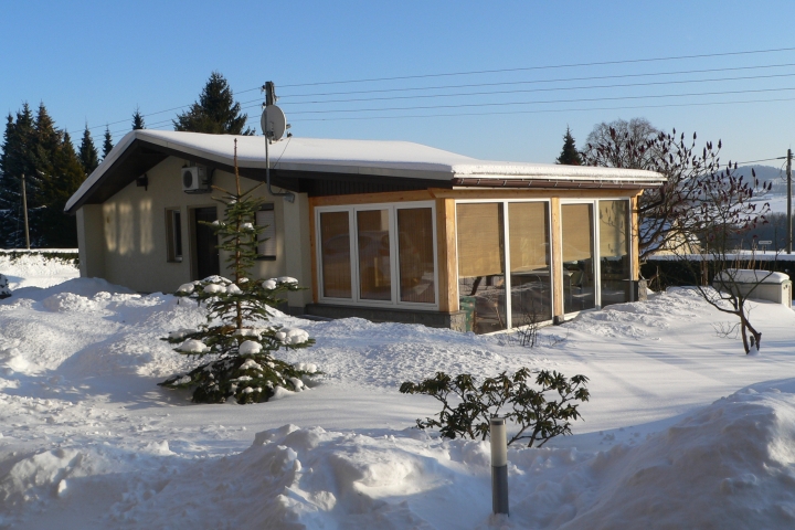 Ferienhaus mit beheizten Wintergarten (Fußbodenheizung)