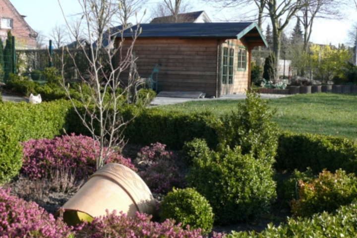 Gartenbereich auf unserem Grundstück