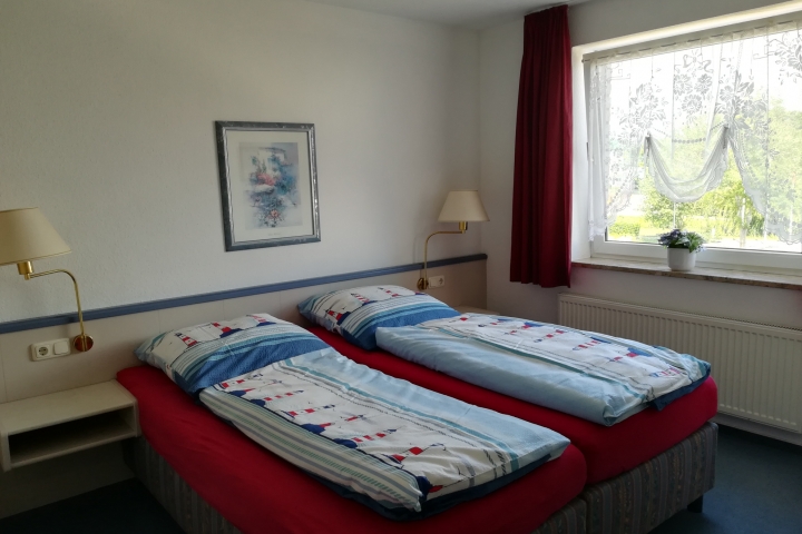 Ruhiges Schlafzimmer zum Kurpark gelegen 