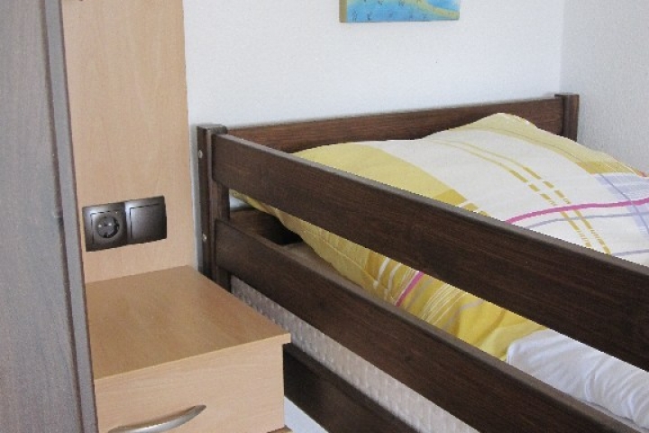 Ein zusätzliches Schlafzimmer mit Doppelstockbett