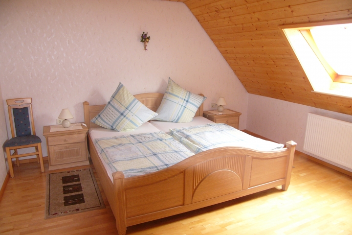 Doppelzimmer Ferienwohnung 2
Sternschnuppe