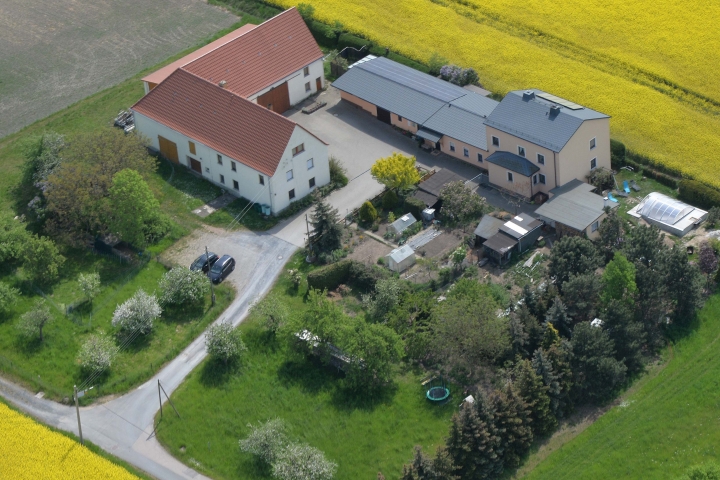 Grundstück der Familie Schirner mit Pension/Ferienwohnung