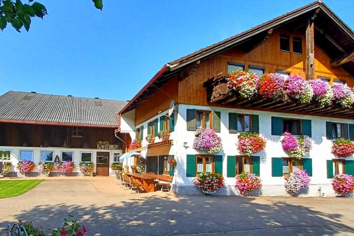 Ferienwohnungen Kuglers Landhaus | Kugler`s Landhof