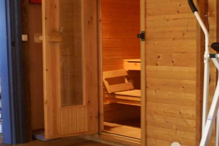 Sauna für kalte Tage im Haus
