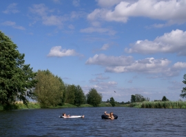 Baden im Fluß