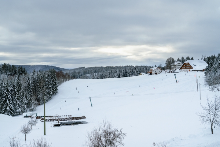 Aussicht auf den Schwärzenbacher Skilift