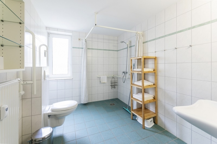 Badezimmer (behindertengerecht)