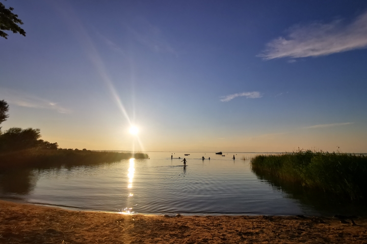 Baden im Sonnenuntergang