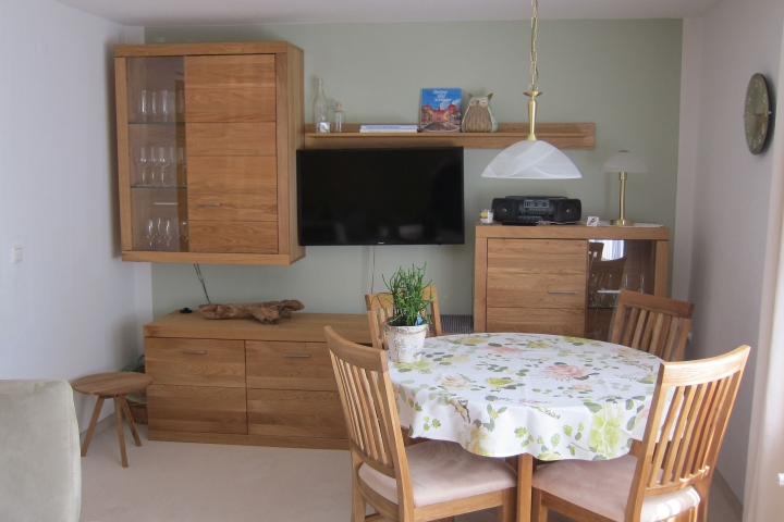 Wohnzimmer Esstisch