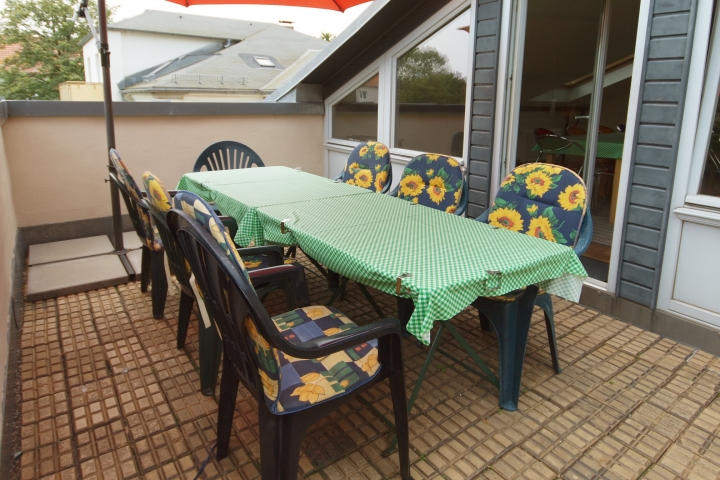 Terrasse vor Küche