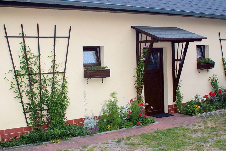 Ferienwohnung B. Eingang vom Hofbereich.