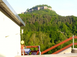 Ferienhaus Panoramablick - mit Terrasse und Blick zur  Festung Königstein, Lilienstein und die Bärensteine.