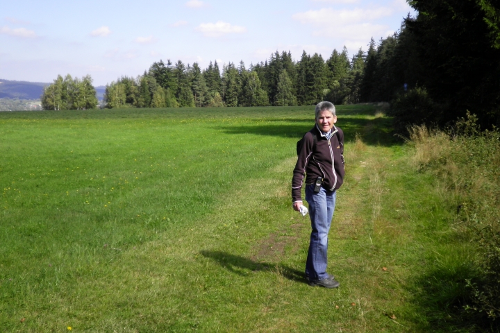 herrliche Wander- und Spazierwege in einer bizarren Landschaft rund um den Rudolfstein und Schneeberg.