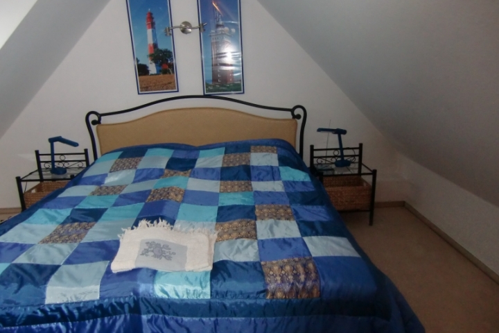 Schlafzimmer im DG, zusätzlich ein Schlafsofa