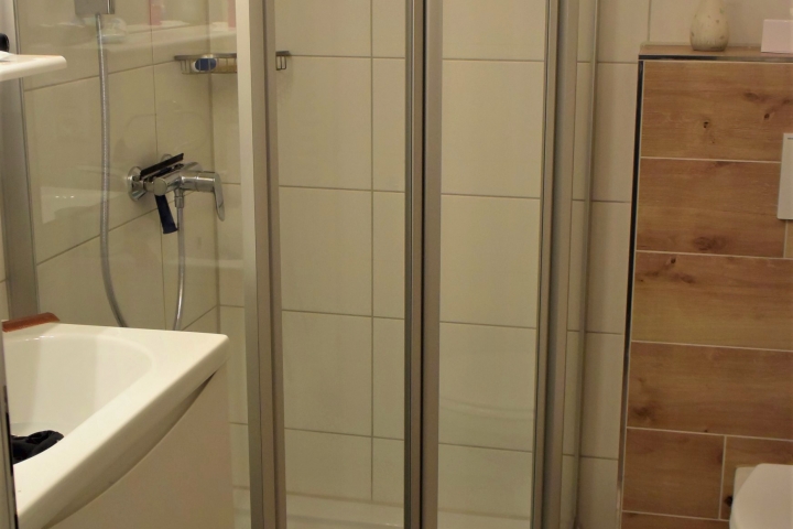 neues Duschbad