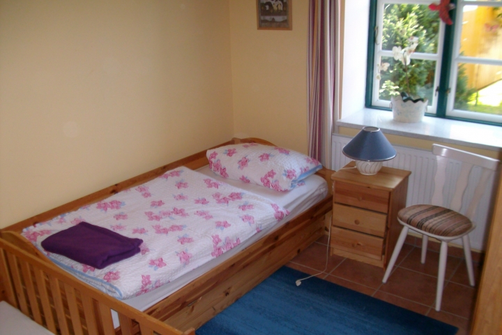 Kinderschlafzimmer Fewo Spatz