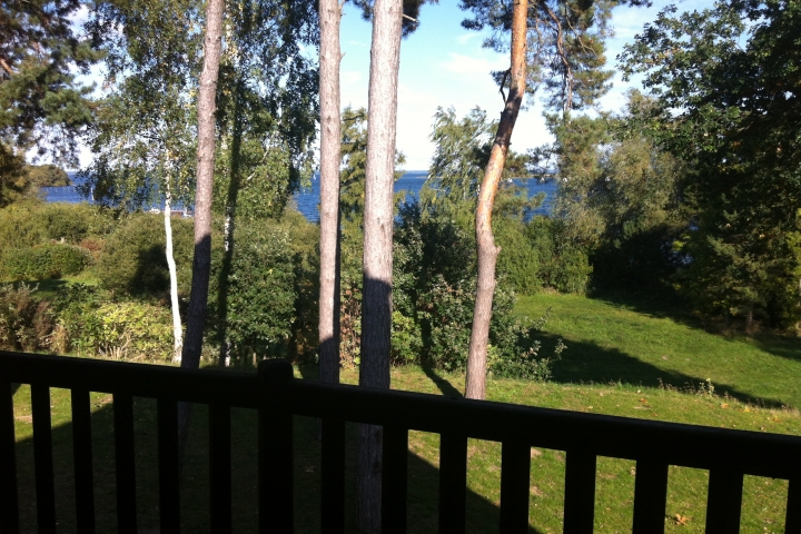 Ferienwohnungen im Ferienhaus Müritzblick | Aussicht vom Balkon im Dachgeschoß auf die Müritz!