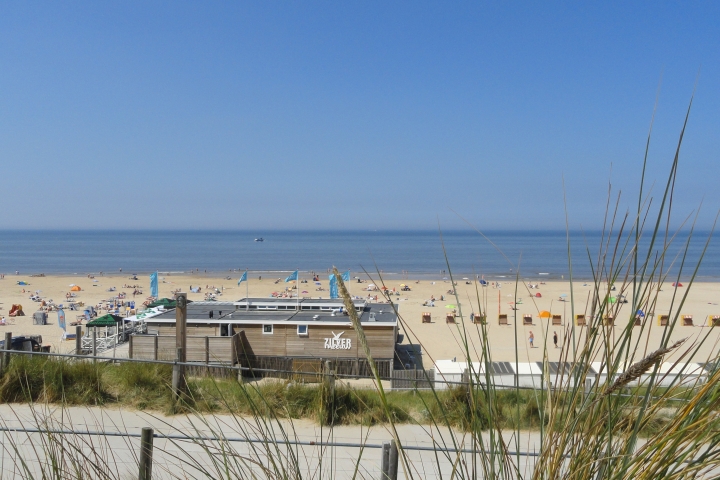 Zum Strand/Meer