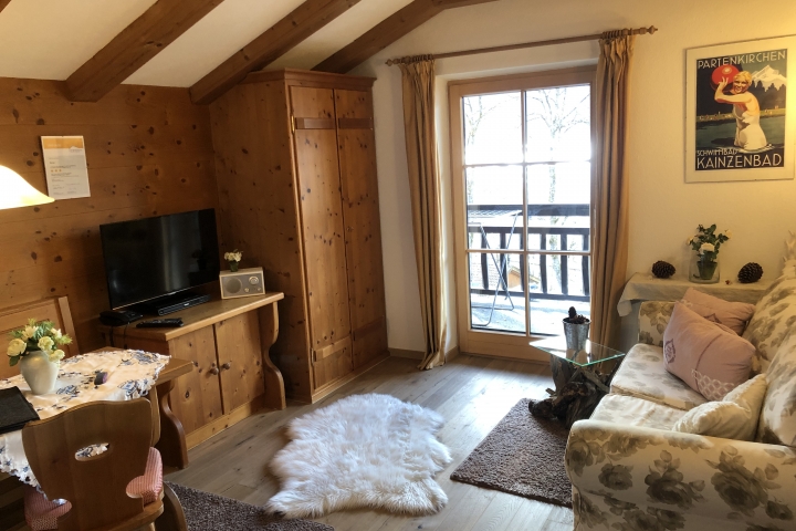 Wohnzimmer Wohnung Daniel -3 Sterne-