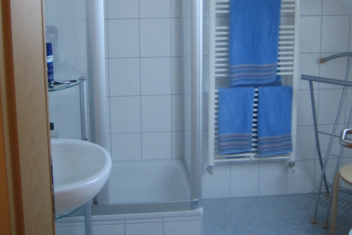Bad mit Dusche
