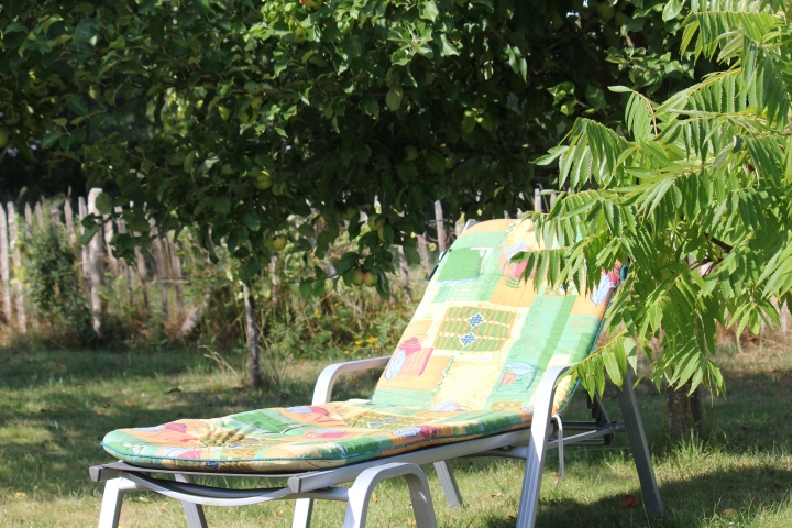 Relaxen unter Obstbäumen