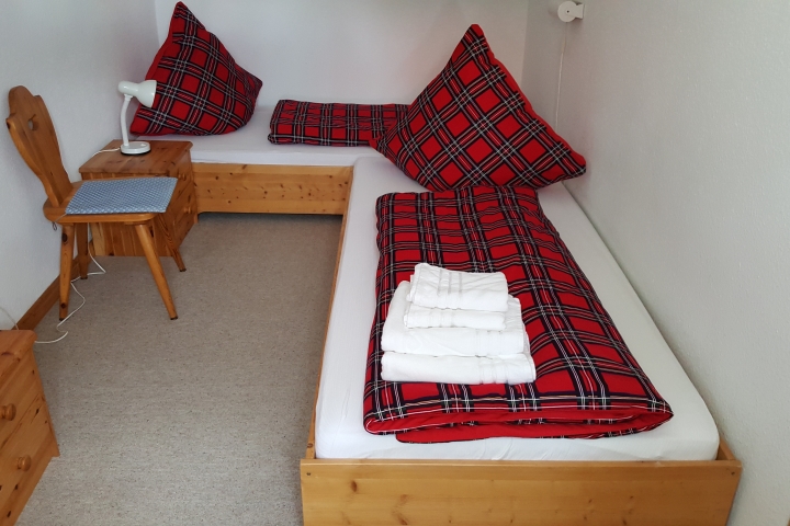 Schlafzimmer 2