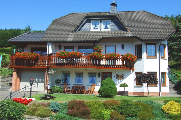 Sommeransicht Haus Dorothee