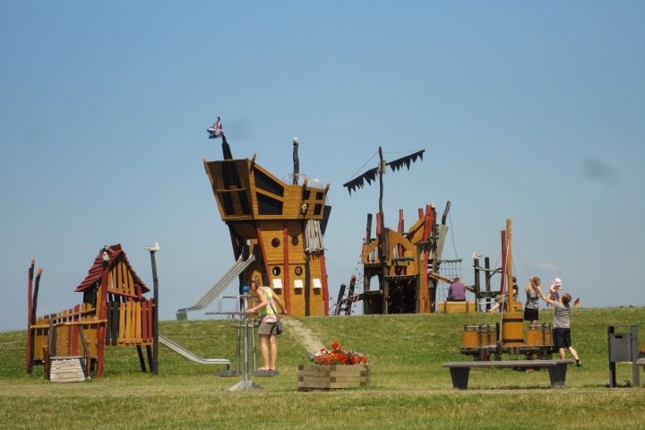 Piratenspielplatz am Leuchtturm