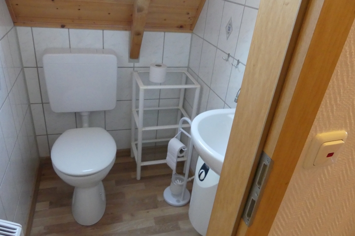zusätzliche Toilette im Obergeschoss