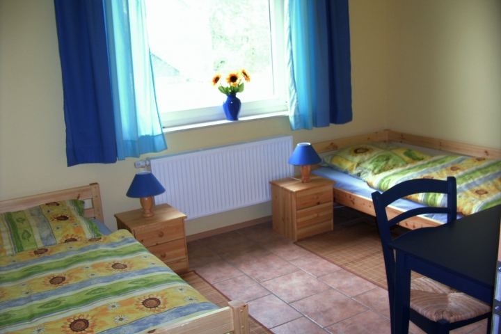 2. Schlafzimmer