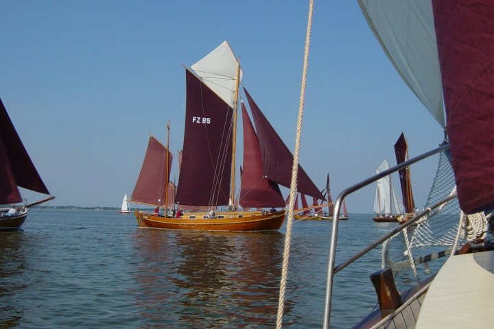 Zeesboote auf dem Bodden