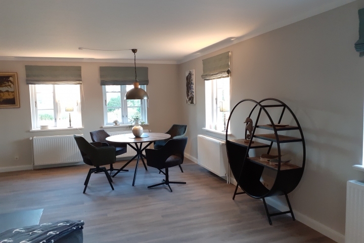 Essecke im Wohnzimmer