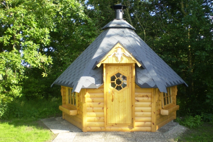 Unsere Grillhütte  