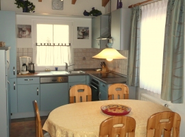 Beispielbilder Küche mit Essplatz