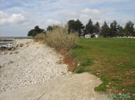 Natur Strand in Porec , Istrien freizugänglich