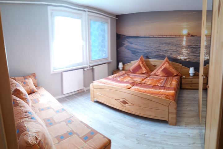 Schlafzimmer in der großen FEWO
