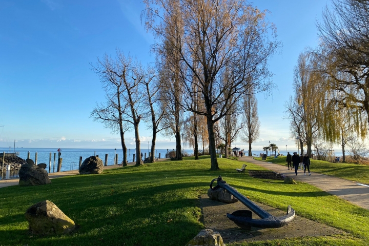 An der Schiffslandestelle