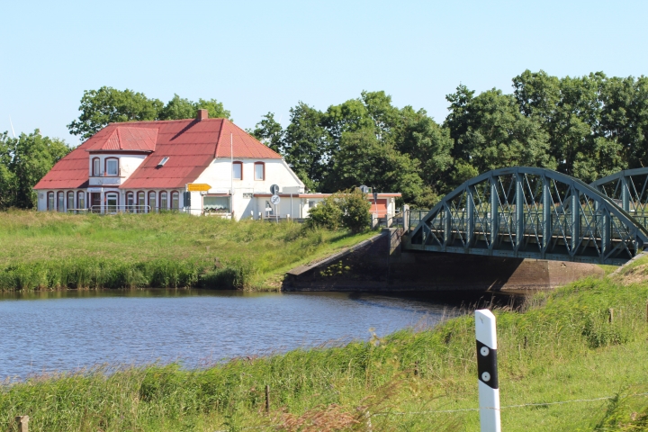 Der Bongsieler Kanal in Ockholm,ideal zum Angeln oder Kanu fahren.