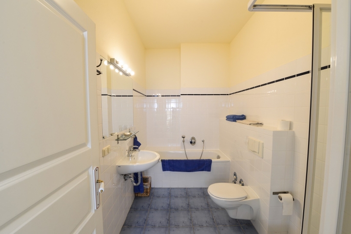 Bad Wohnung 4