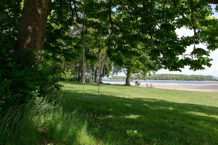 Garten und Schaukel Gut Grubnow Rügen